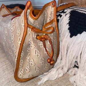 Dooney & Bourke y2k bag